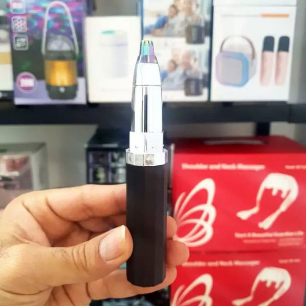 موزن بینی و ابرو شارژی 3کاره با سری‌های قابل تعویض و قابلیت شارژ USB