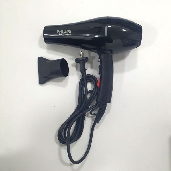 سشوار فیلیپس مدل PH-8220 2 سشوار فیلیپس مدل PH-8220 توان 9000 وات بدنه سبک