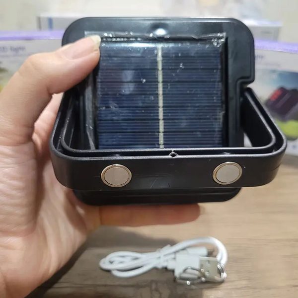 پروژکتور شارژی خورشیدی آهنربادار مدل R05 با 10 وات، شارژ USB و پنل خورشیدی